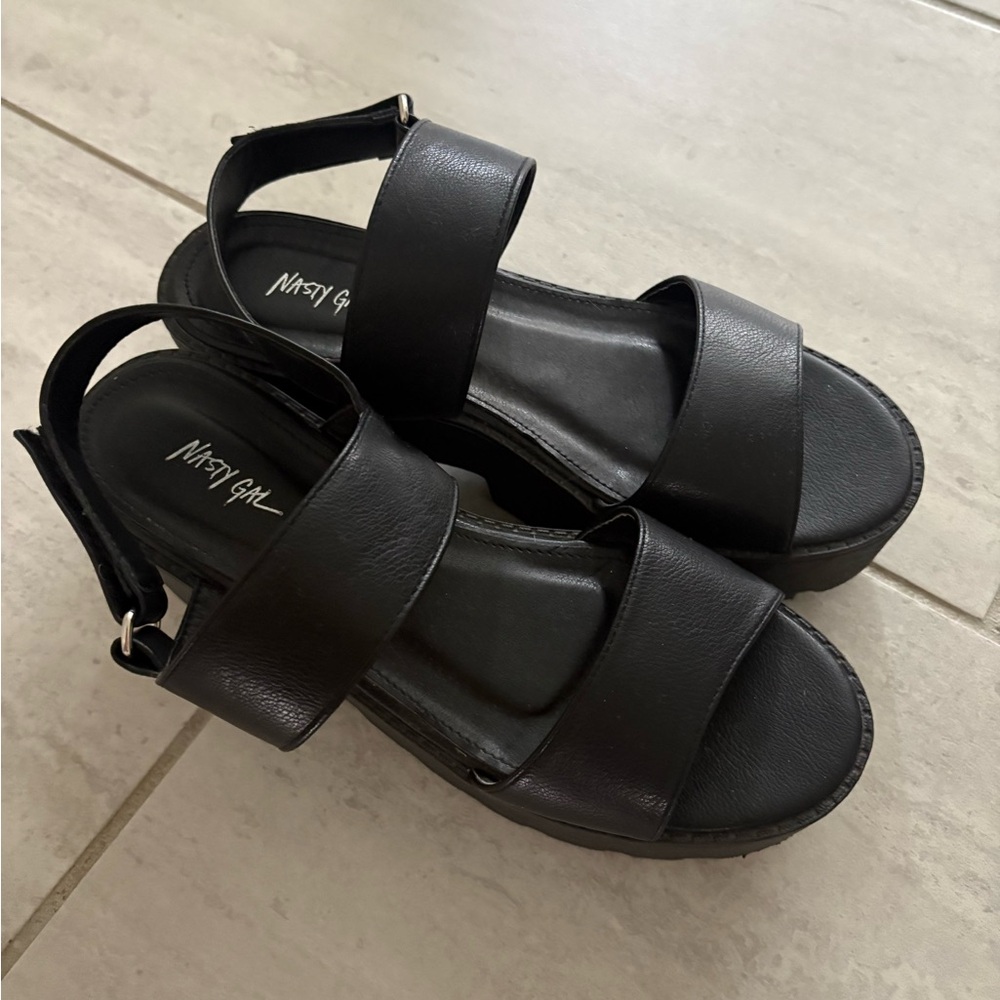 Nasty Gal Black Strappy platform Sandals